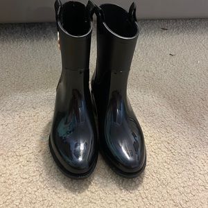 Boots for sell